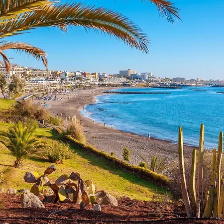 Apartment El Duque Beach-luxury Apartament-