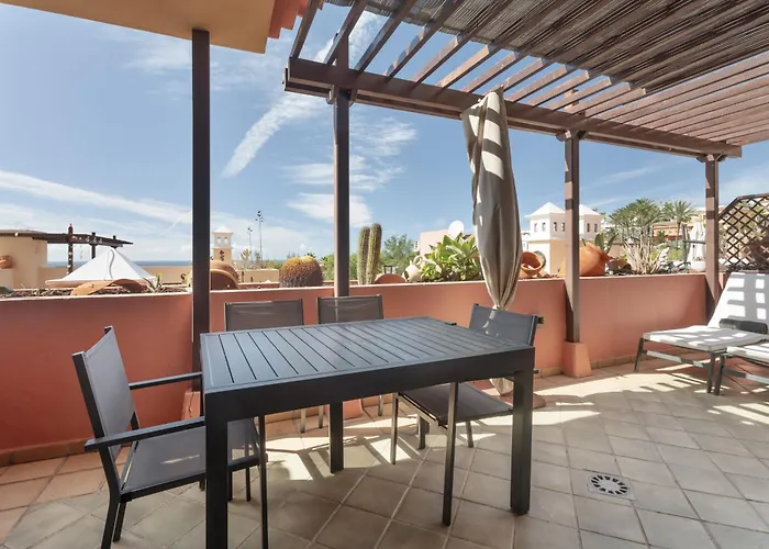 Apartmán El Duque Beach-luxury Apartament- *